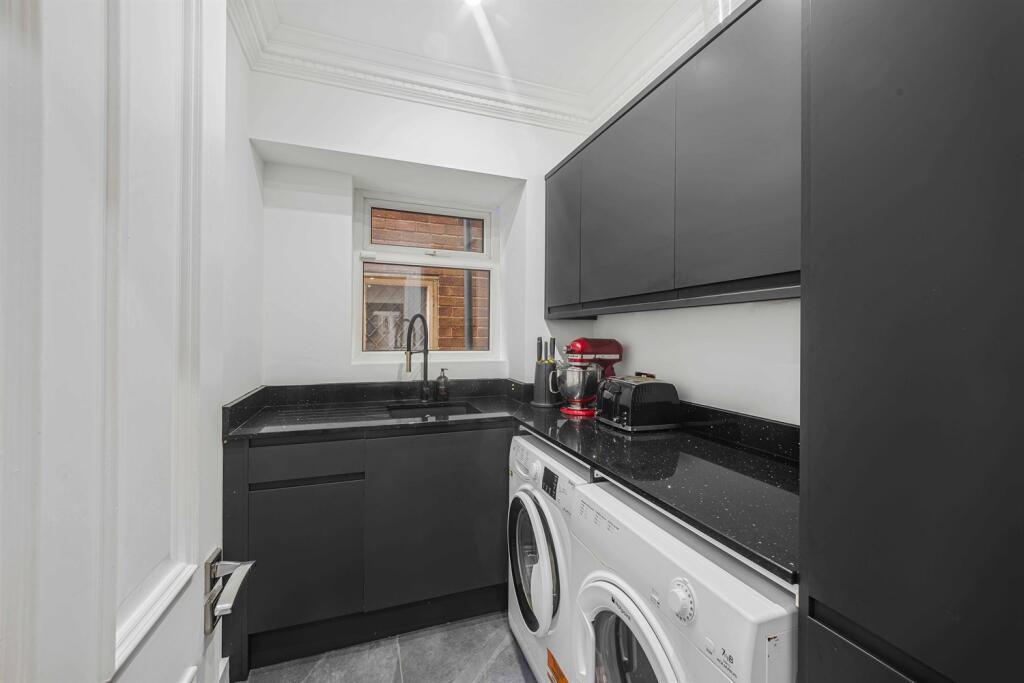 6 bedroom detached house for sale in Hale Road, Hale, WA15